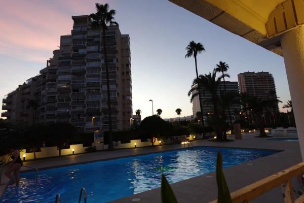 Local en calle Ponent, 1