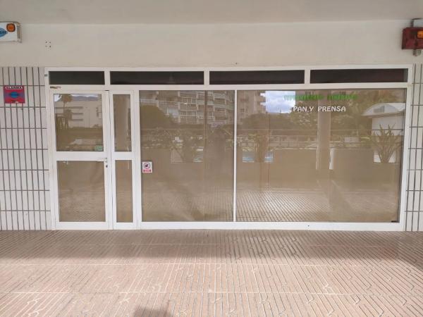 Local en calle Ponent, 1