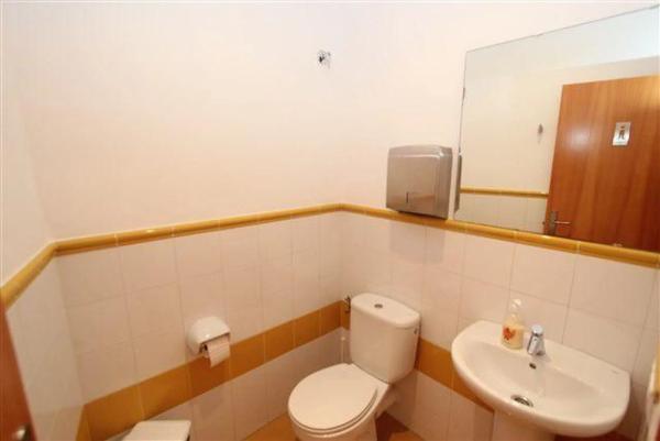 Local en calle Benidorm