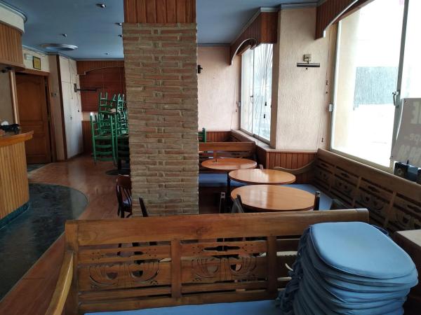 Local en calle Benissa
