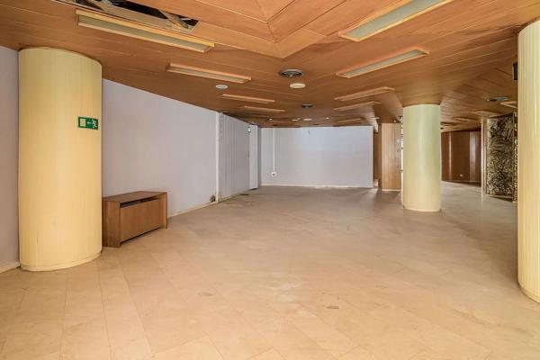 Local o nave en avenida de Ifach