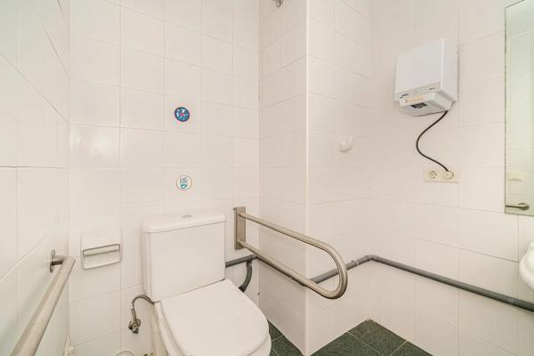 Local o nave en avenida de Ifach