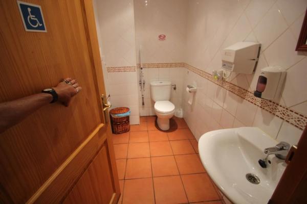 Local en calle Jardín