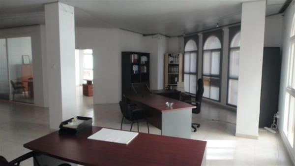 Local en avenida de Valencia-Calle Delfin s/n