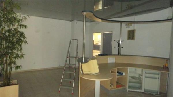 Local en avenida de Valencia-Calle Delfin s/n