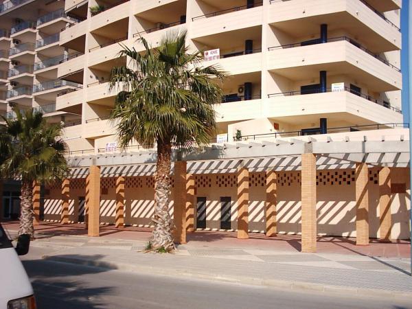 Local en calle Benitaxell, 1