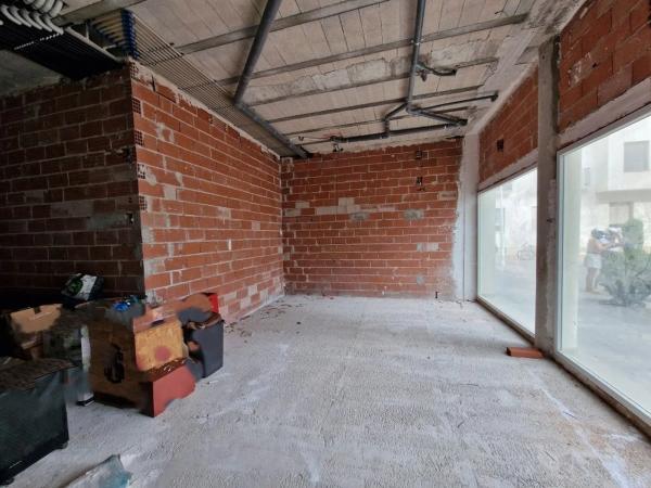 Local en plaza de las Flores, 7