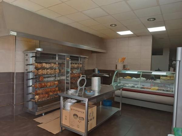 Local en calle Portalet, 9