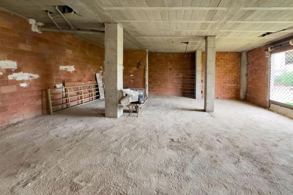 Local en Playa Arenal-Bol