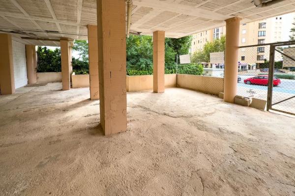 Local en Playa Arenal-Bol