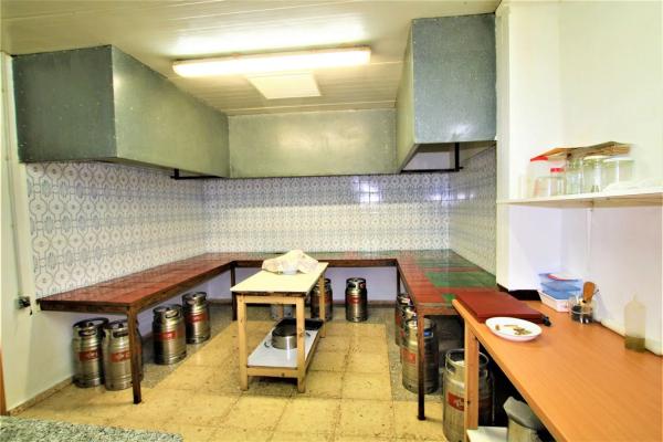 Local en avenida Diputación