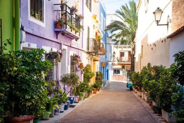 Local en C/los almendros