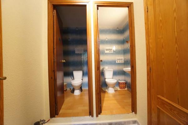 Local en calle Benissa, 1