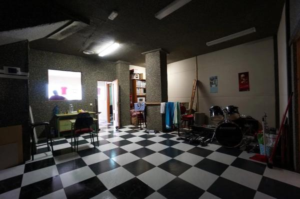 Local en calle Benissa, 1