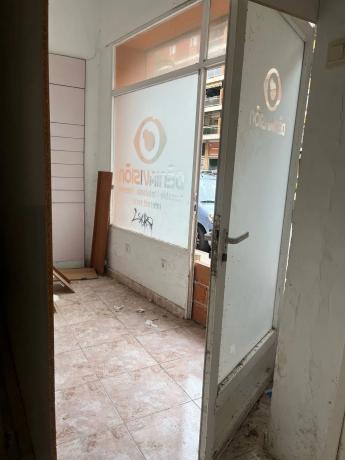 Local en paseo del Saladar, 118