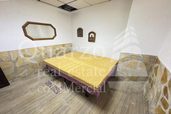 Local en Barrio El Palmar-Los Molinos