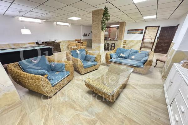 Local en Barrio El Palmar-Los Molinos