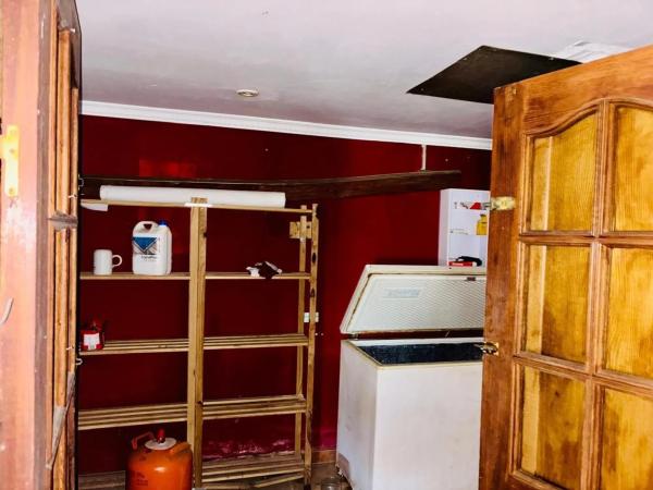 Local en carretera de les Marines