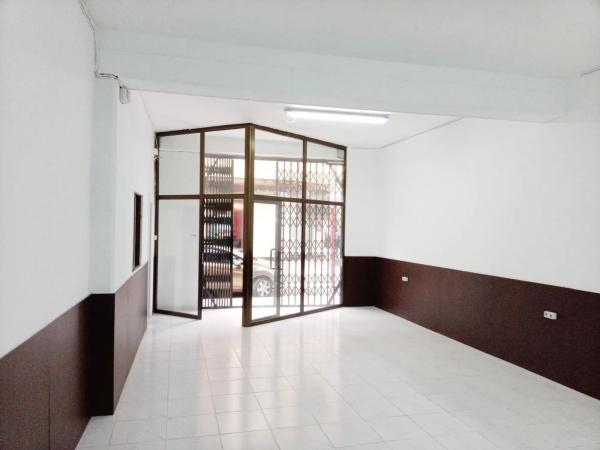 Local en Centro Urbano