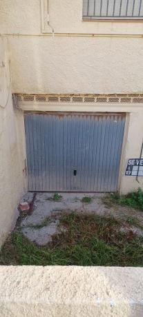 Local en platja Almadrava