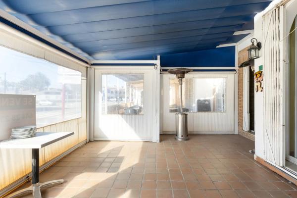 Local en carretera de les Marines a Dénia