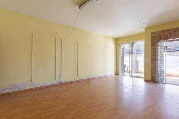 Local en carretera de les Marines a Dénia