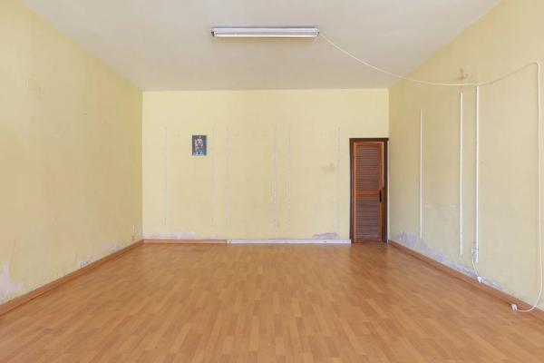 Local en carretera de les Marines a Dénia