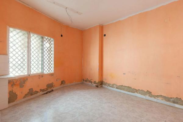 Local en carretera de les Marines a Dénia