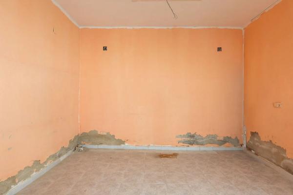 Local en carretera de les Marines a Dénia