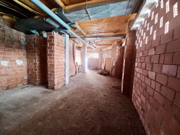 Local en calle de Juan Botella