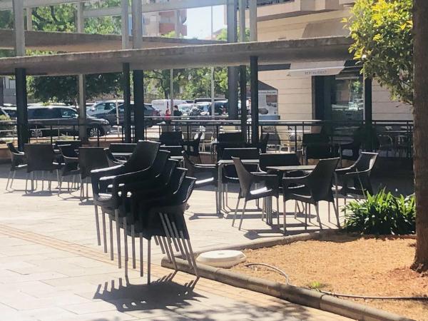 Local en paseo del Saladar, 103