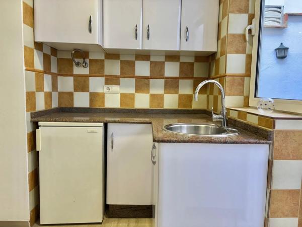 Local en calle de Diana, 35