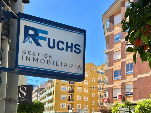 Local en calle de Diana, 35