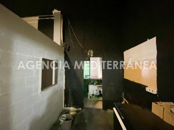 Local en calle Mestre Serrano