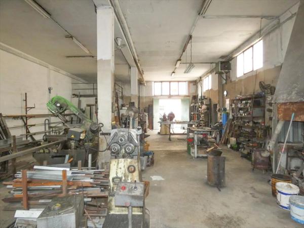 Nave en Centro Urbano