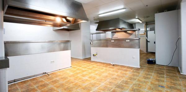 Local en avenida del Marquesat