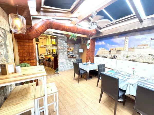 Local en calle de Loreto, 24