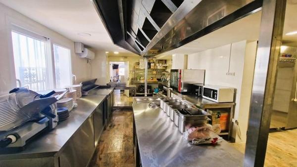 Local en carretera de les Marines a Dénia