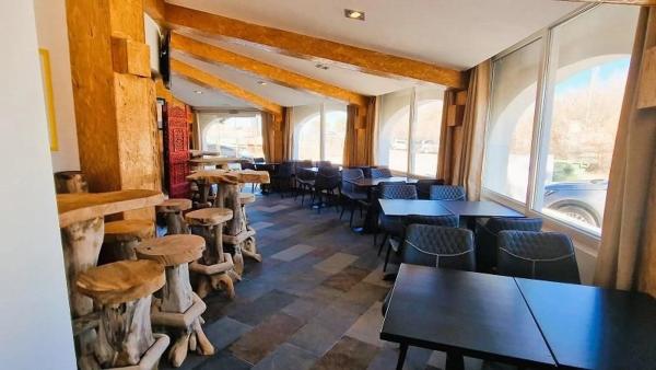 Local en carretera de les Marines a Dénia