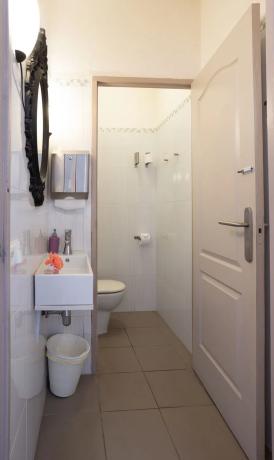 Local en calle Rap, 2