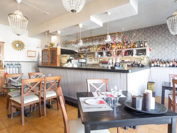 Local en calle Rap, 2