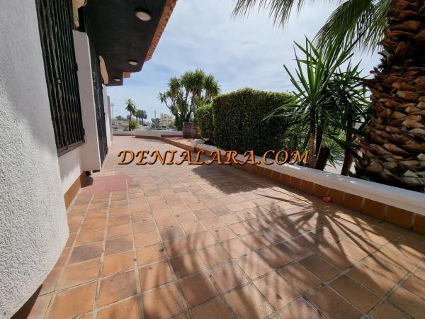 Local en Barrio El Palmar-Los Molinos