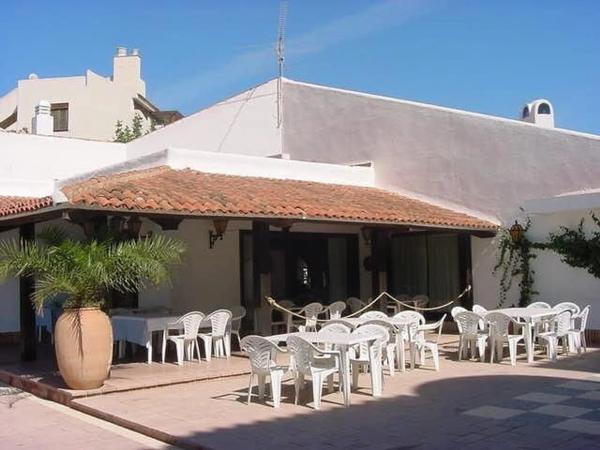 Local en Barrio Les Bovetes-La Felicidad