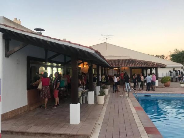 Local en Barrio Les Bovetes-La Felicidad