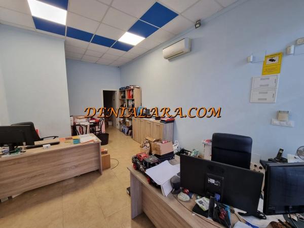 Local en La Pedrera-Vessanes