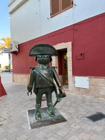 Local en plaza la creu s/n