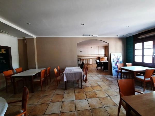 Local en calle Perdiu