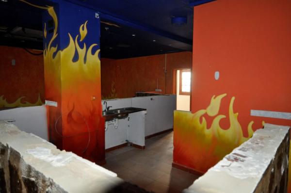 Local en Barrio Les Bovetes-La Felicidad