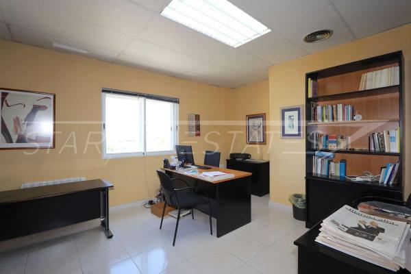 Local en La Pedrera-Vessanes