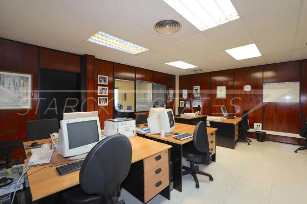 Local en La Pedrera-Vessanes